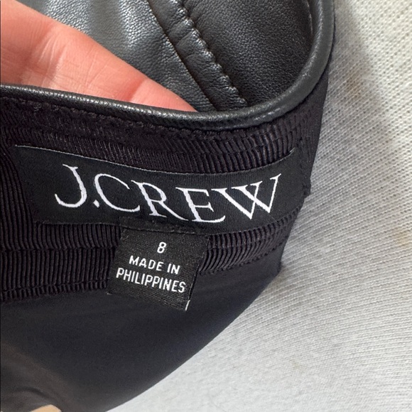 J. Crew Black Vegan Leather Pencil Skirt Size 8 - Picture 4 of 6